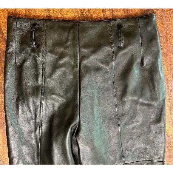 St. John Soft Black Leather Made in Italy NWT Size 8 - Picture 2 of 11